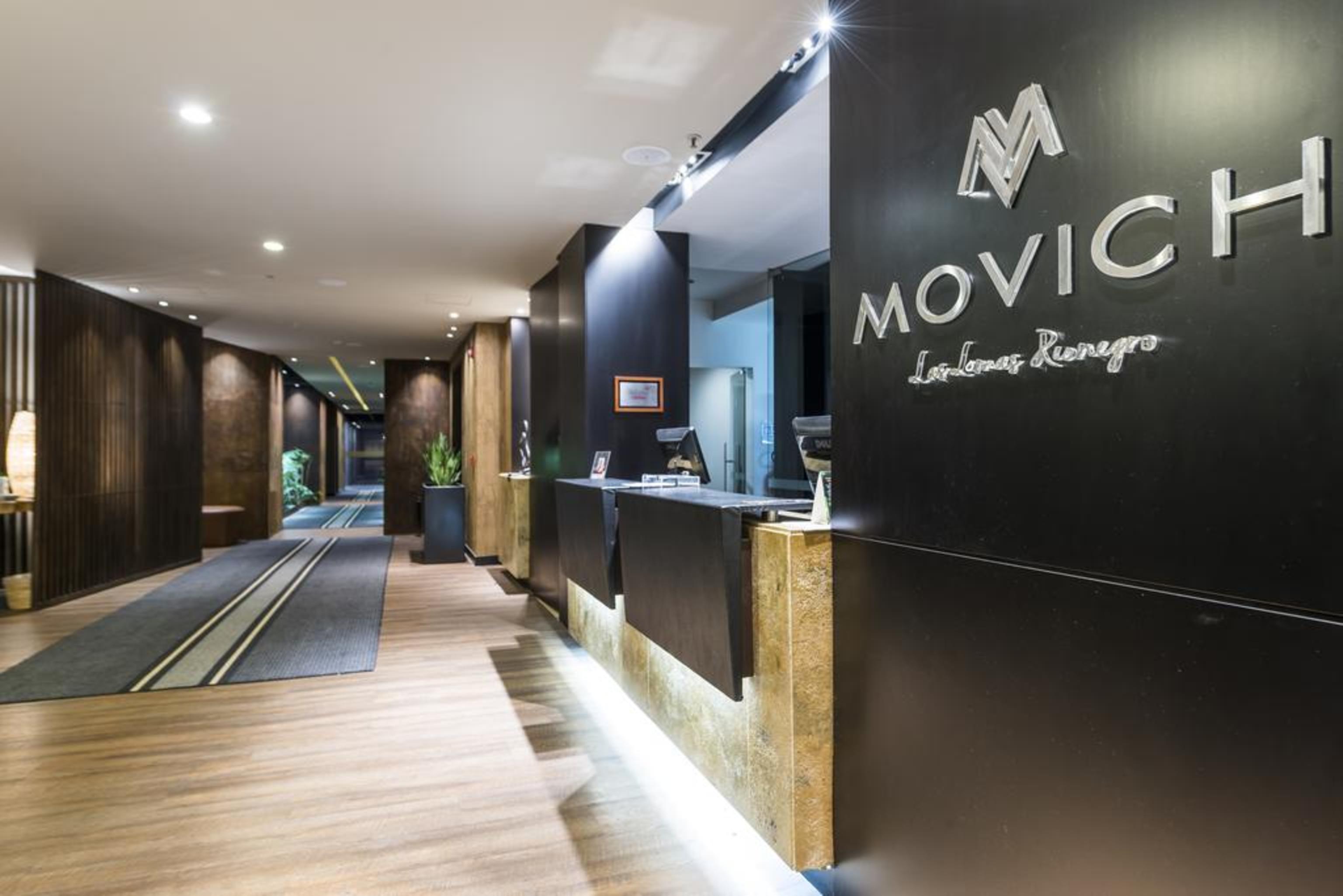 โรงแรมโมวิช ลาส โลมาส ริโอเนโกร ภายนอก รูปภาพ Movic Hotel