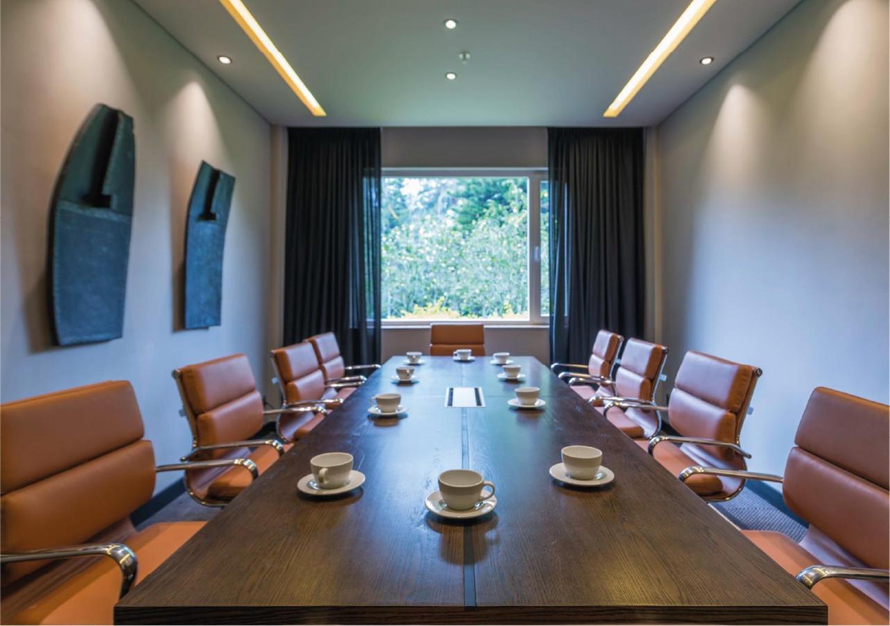 โรงแรมโมวิช ลาส โลมาส ริโอเนโกร ภายนอก รูปภาพ Boardroom